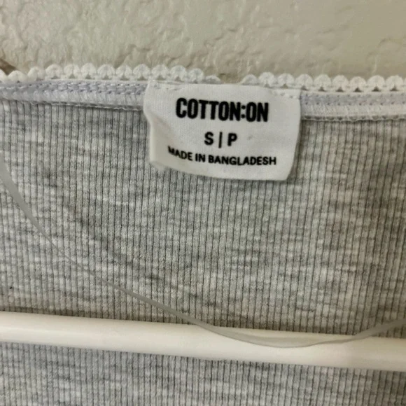 Cotton On Heather Gray Tank Top With White Lace Trim Women’s Size Small - Picture 2 of 5